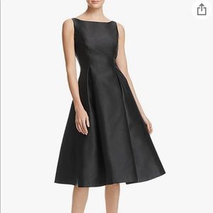 Adrianna Papell Sleeveless Midi-length party dress with v-back